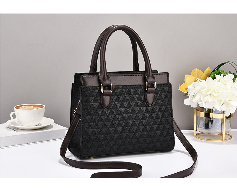 Dollcini Set Pentru Femei: Geantă Tote Mare și Portofel – Elegantă, cu Fermoar și Curea de Umăr